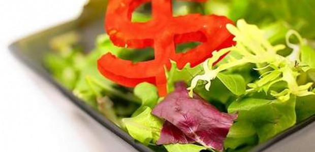 healthy-food-budget-eating-salad